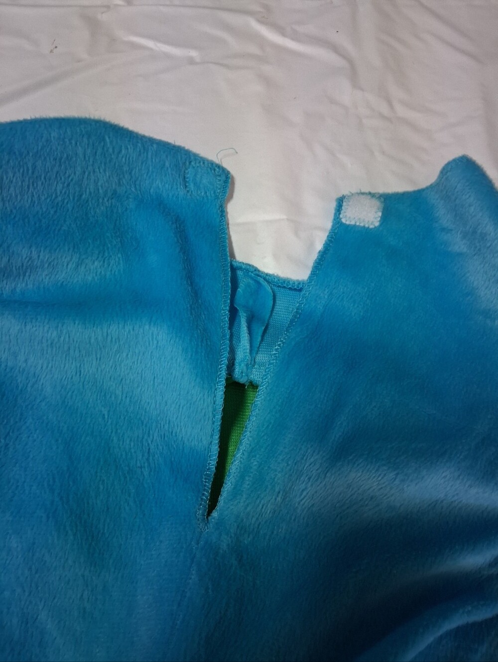 Blue Dinosaur Kids Costume with Green Accents Size 2-3T Preowned - Picture 7 of 10